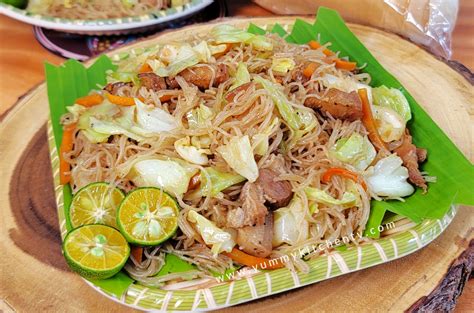 Pancit Bihon Guisado .